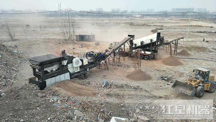 北京大兴客户移动制砂生产线现场